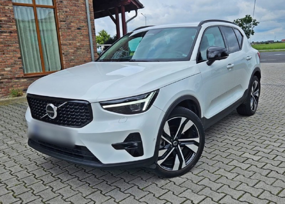 Volvo XC40 2023